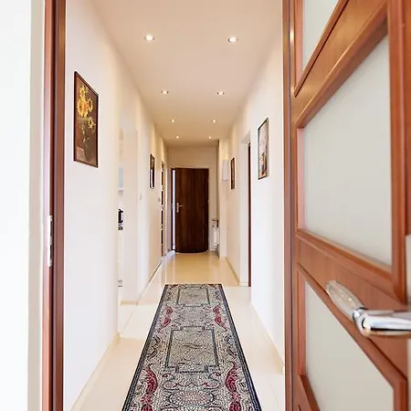 Twardowski Apartament 아파트